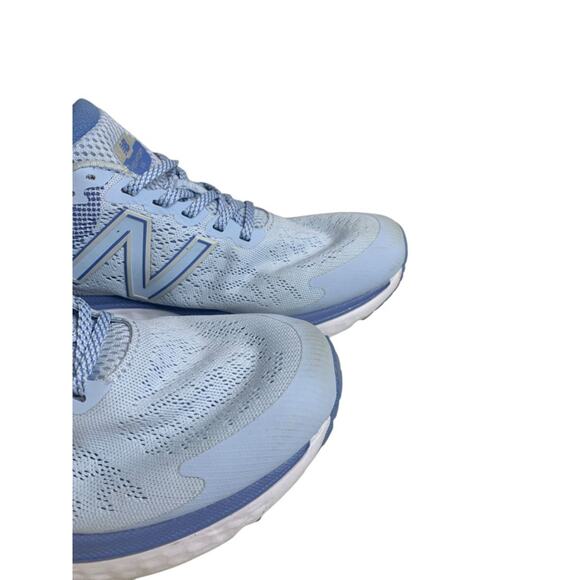 Size 9 New Balance Womens Fresh Foam 680 V7 Running Shoe Blue - Picture 3 of 8